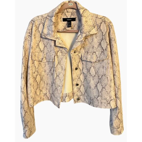 White & Gray Snakeskin Soft Crop Jacket - Size Large - Animal Print, Boho Jacket - Picture 1 of 2